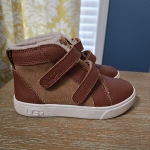 UGG Brown High-Top Sneakers with Velcro Straps